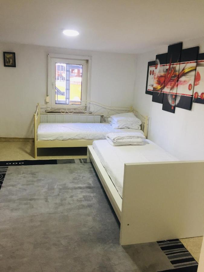 Monteurwohnung, 2 Zimmer, Kueche,Bad Staufenberg  エクステリア 写真